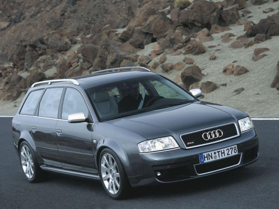  Audi RS6 Avant (4B, C5) 2002 года  (фото 10 из 19)